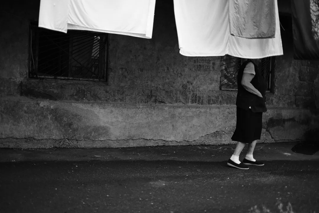 Berlin-Mitte, Berlin and elsewhere. Photograph 34 by Tigran Hovhannisyan.