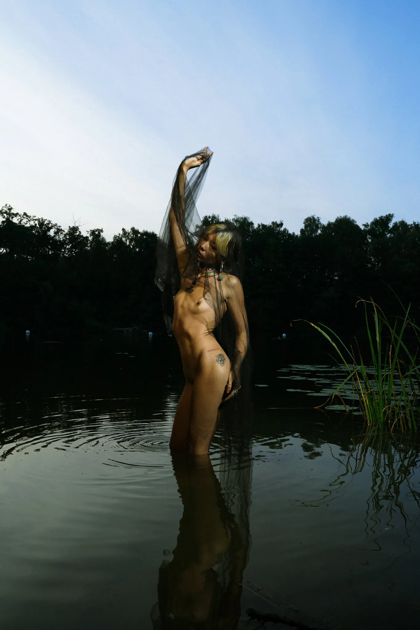 Acid Rose, Berlin. Photograph 21 by Tigran Hovhannisyan.